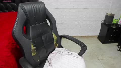 Lauren Independent model online show from December 2024 03:33:02 PM