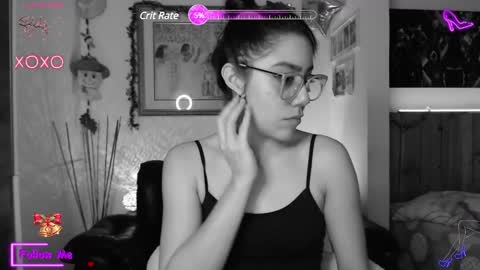 Lauren online show from December 2024 12:52:01 AM