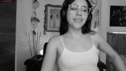 Lauren online show from January 2025 12:45:01 AM