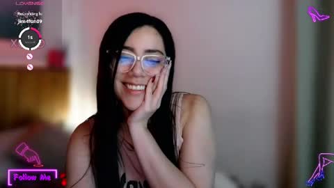 Lauren online show from October 2025 09:51:01 AM