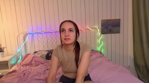 Victoria online show from December 2025 09:27:01 AM