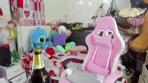 Snapshot of laurencesophiets chatting on December 2024 10:34:02 PM SF online show from December 2024 10:34:02 PM