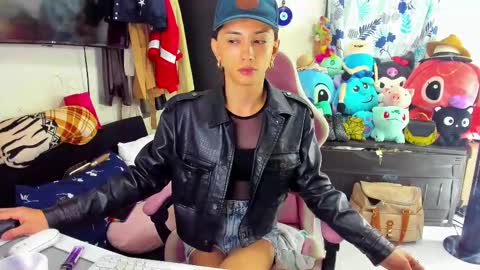 Snapshot of laurencesophiets chatting on February 2025 06:47:02 PM SF online show from February 2025 06:47:02 PM