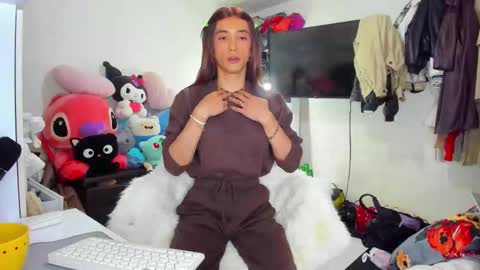 Snapshot of laurencesophiets chatting on October 2025 07:13:01 PM SF online show from October 2025 07:13:01 PM