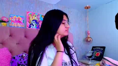 Laurene online show from January 2026 04:50:02 AM