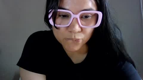 Snapshot of laurengirls1 chatting on April 2026 01:13:01 PM onlyfan laureng7 - 7 laureng2 online show from April 2026 01:13:01 PM