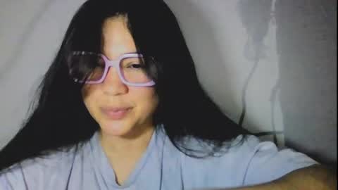Snapshot of laurengirls1 chatting on May 2026 01:55:01 AM onlyfan laureng7 - 7 laureng2 online show from May 2026 01:55:01 AM