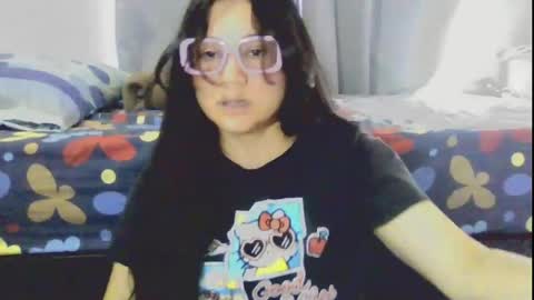 Snapshot of laurengirls1 chatting on May 2026 02:56:01 PM onlyfan laureng7 - 7 laureng2 online show from May 2026 02:56:01 PM