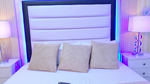 Snapshot of laurenhazeel chatting on February 2026 04:22:02 AM Lauren online show from February 2026 04:22:02 AM