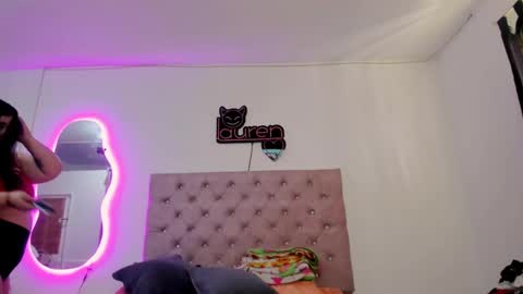 laurenlaine online show from January 2025 06:33:02 PM