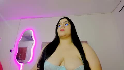 laurenlaine online show from February 2025 03:20:02 PM