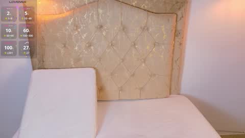 laurenn_smitth online show from March 2026 12:41:01 PM