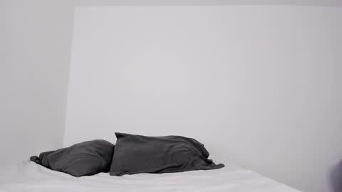 laurensmith9 online show from January 2025 12:11:02 PM