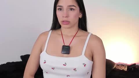 laurensmith9 online show from September 2025 12:05:02 PM