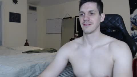 Lauren online show from October 2025 09:02:01 PM