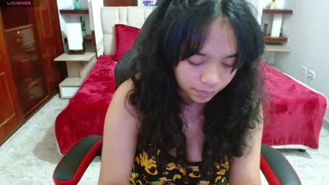 laurent online show from February 2025 06:29:01 AM