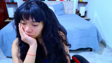 laurent online show from November 2025 03:07:01 AM