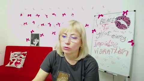 Lauren online show from March 2026 06:29:02 PM