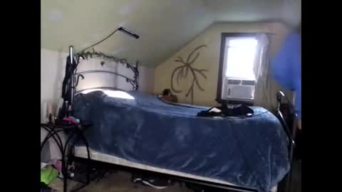 Lauren online show from December 2024 08:37:01 PM