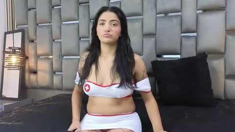 lauri_thx online show from December 2025 01:40:02 PM