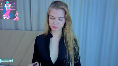 Laura online show from February 2026 05:05:02 AM