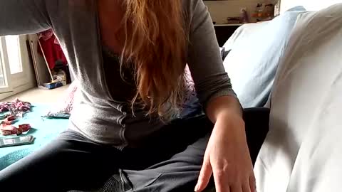 Snapshot of lauriehotxxx chatting on February 2025 01:11:01 PM lauriehotxxx online show from February 2025 01:11:01 PM