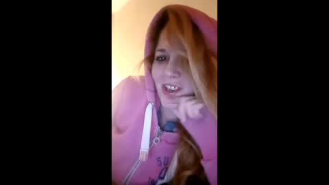 Snapshot of lauriehotxxx chatting on January 2026 08:36:02 PM lauriehotxxx online show from January 2026 08:36:02 PM