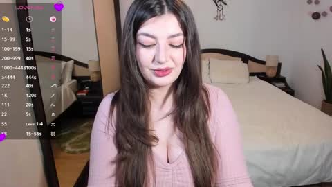 Laurie online show from April 2026 01:17:02 PM