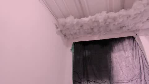 Lauu G online show from November 2025 11:34:01 AM