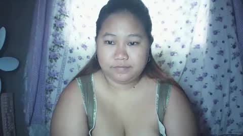 lavalyn214 online show from January 2026 12:27:01 AM