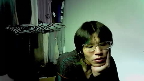 lavand3r online show from December 2025 12:30:01 AM