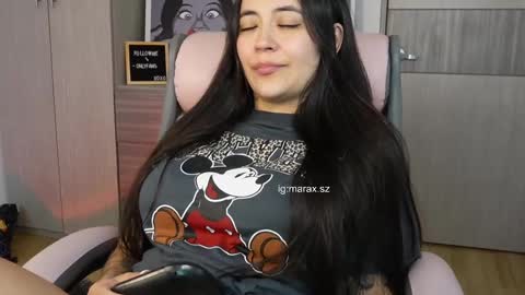 Mara online show from February 2025 07:17:02 PM