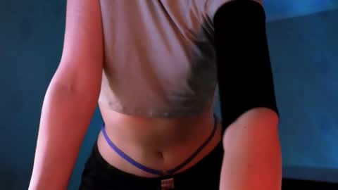 Lavinda online show from October 2025 09:22:01 AM