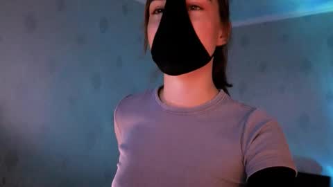 Lavinda online show from October 2025 12:50:01 PM