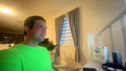 Snapshot of law_cambio chatting on November 2025 12:44:02 PM law_cambio online show from November 2025 12:44:02 PM