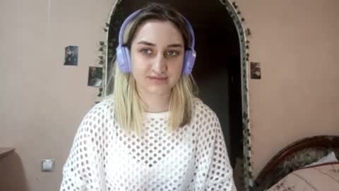 Ann online show from November 2025 08:04:01 AM