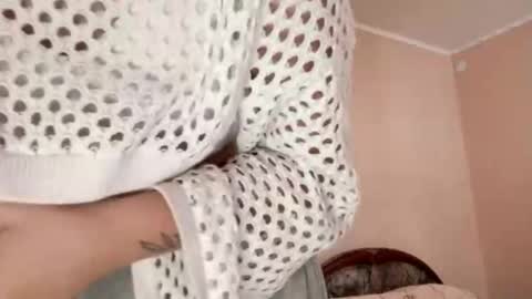 Ann online show from November 2025 03:16:02 AM