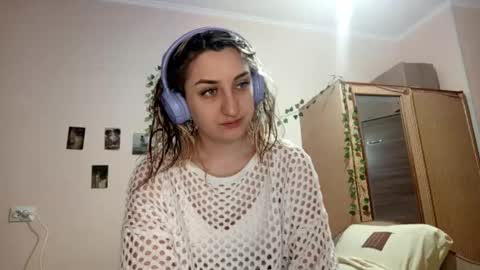 Ann online show from November 2025 03:06:01 AM