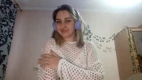 Ann online show from November 2025 03:49:02 AM