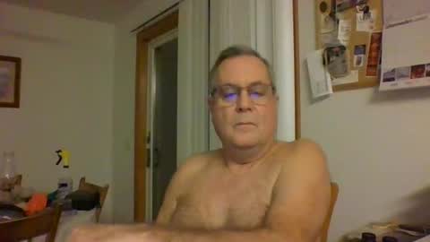 lawnboy62 online show from December 2024 02:42:02 AM