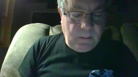 lawnboy62 online show from December 2025 08:54:01 AM