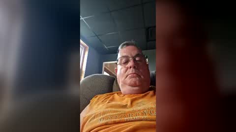lawnboy62 online show from July 2026 12:23:01 PM