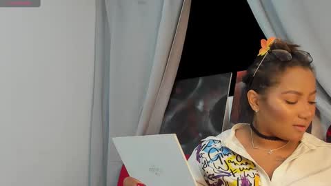 lawrenhills online show from March 2025 02:38:02 AM