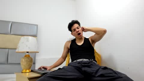 ZAmbrano online show from March 2025 12:52:02 PM