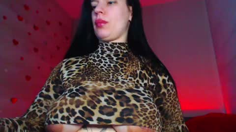 LayaMoon online show from March 2026 01:35:02 PM