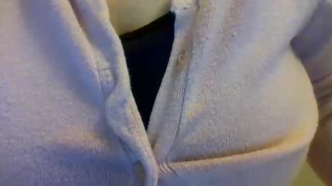 layannalea online show from October 2025 08:15:02 AM