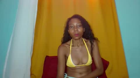 layannek online show from February 2026 06:09:01 AM