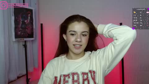 Layla online show from December 2024 11:17:01 PM