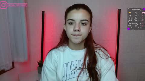 Layla online show from January 2025 01:05:02 PM