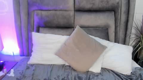 layla_clarke online show from March 2025 09:18:02 AM